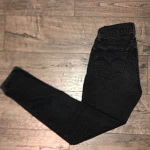 710 super skinny LEVIS !